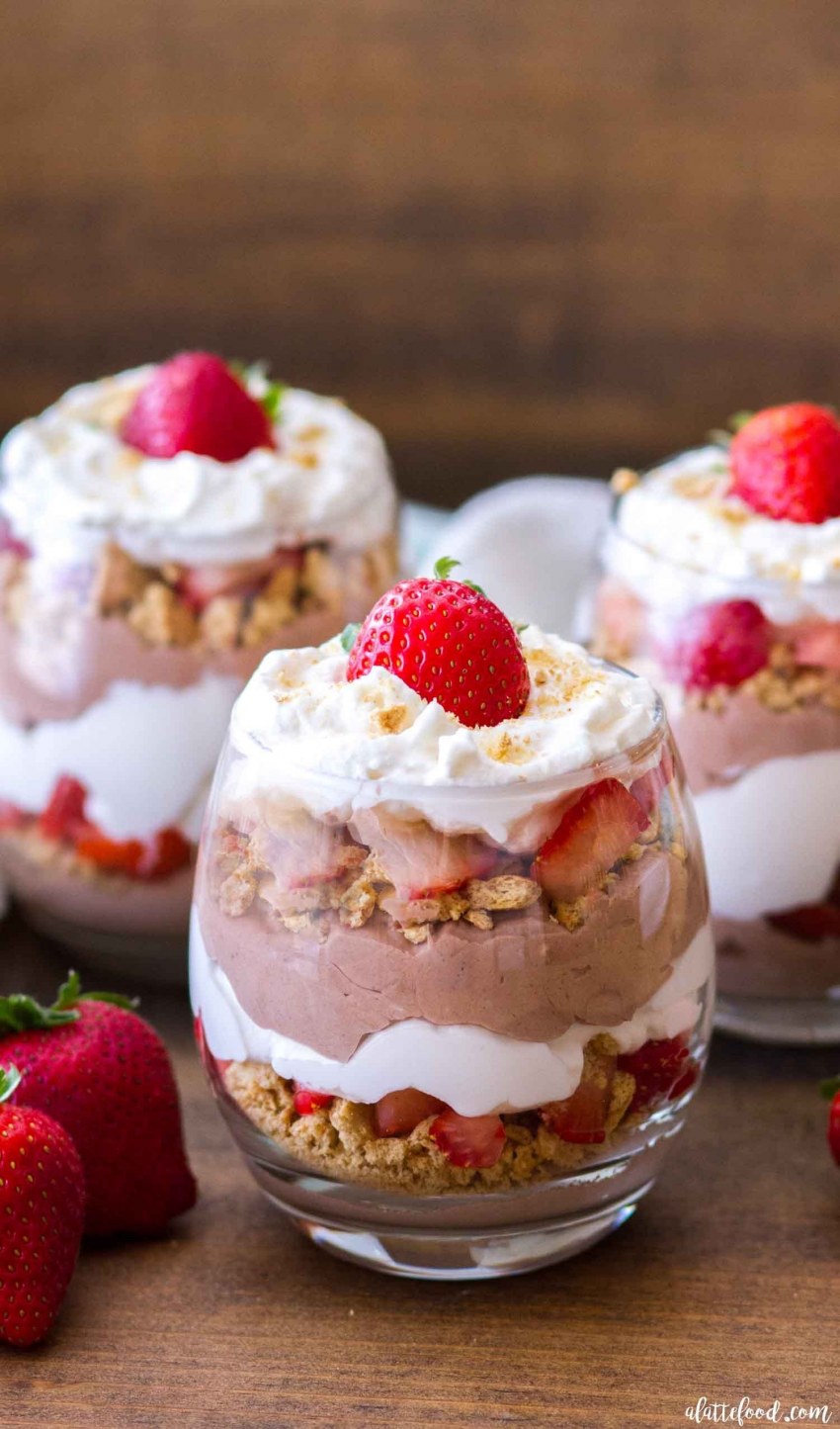 Клубничный Трайфл