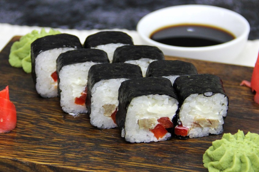 Тори Футомаки