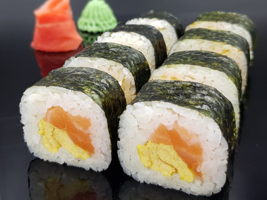 Сакура суши