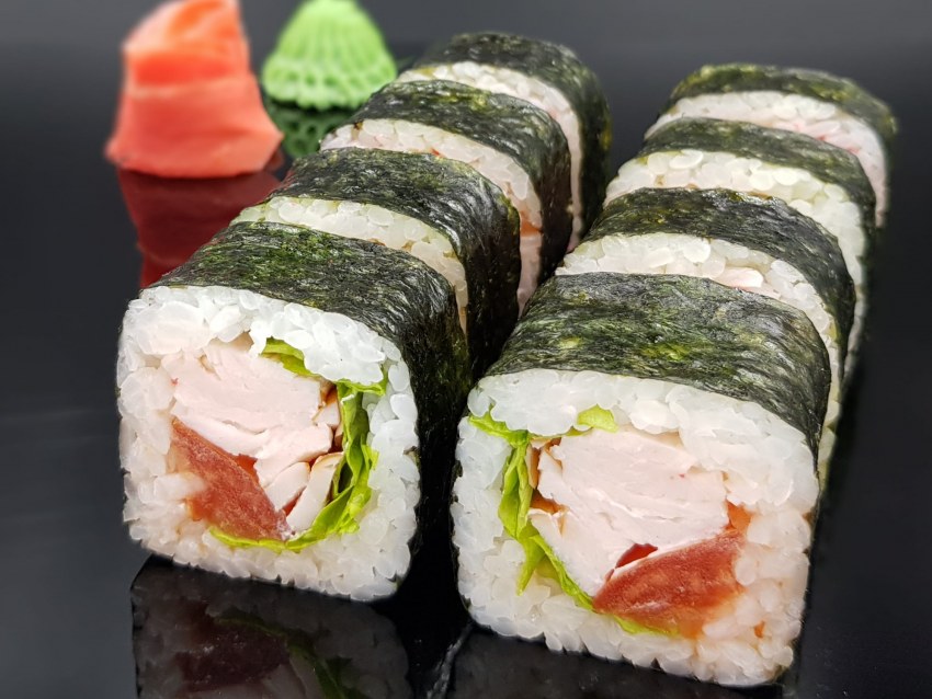 Ролл Футомаки с курицей