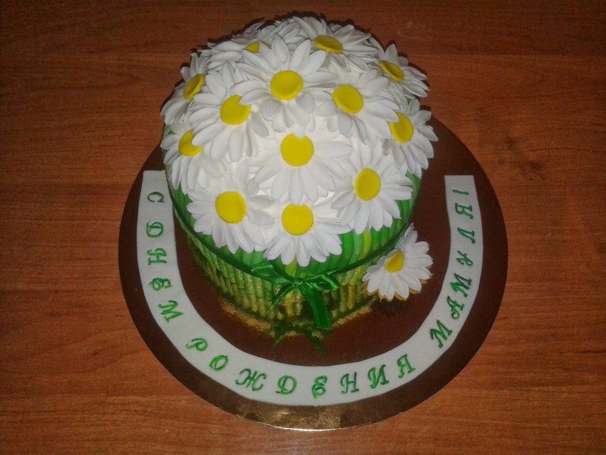 Капкейки с ромашками