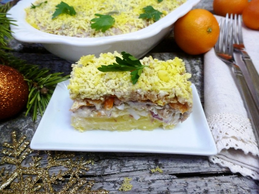 Салат Мимоза с сыром