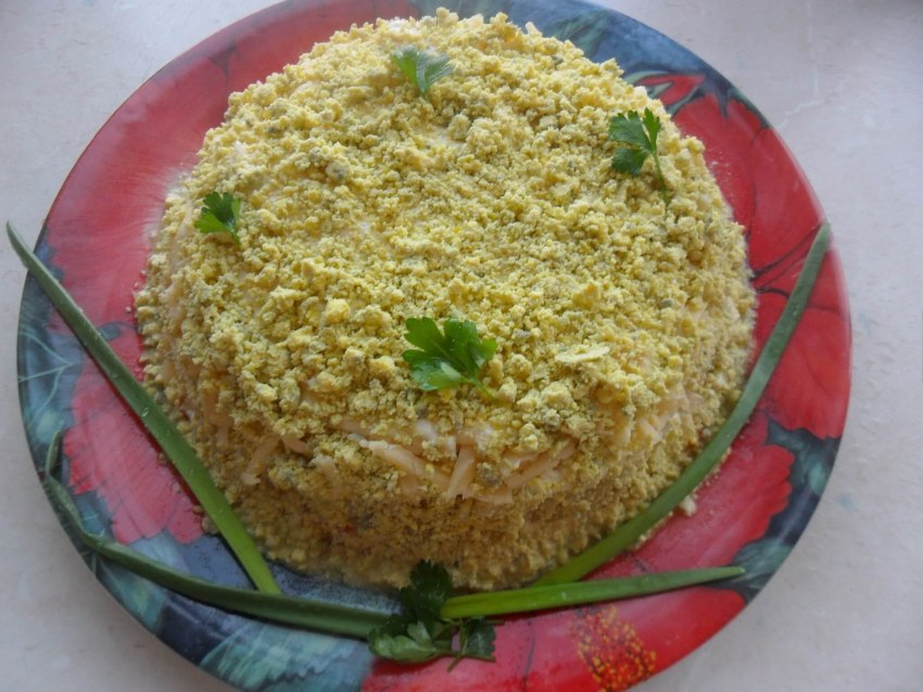 Мимоза с тунцом консервированным