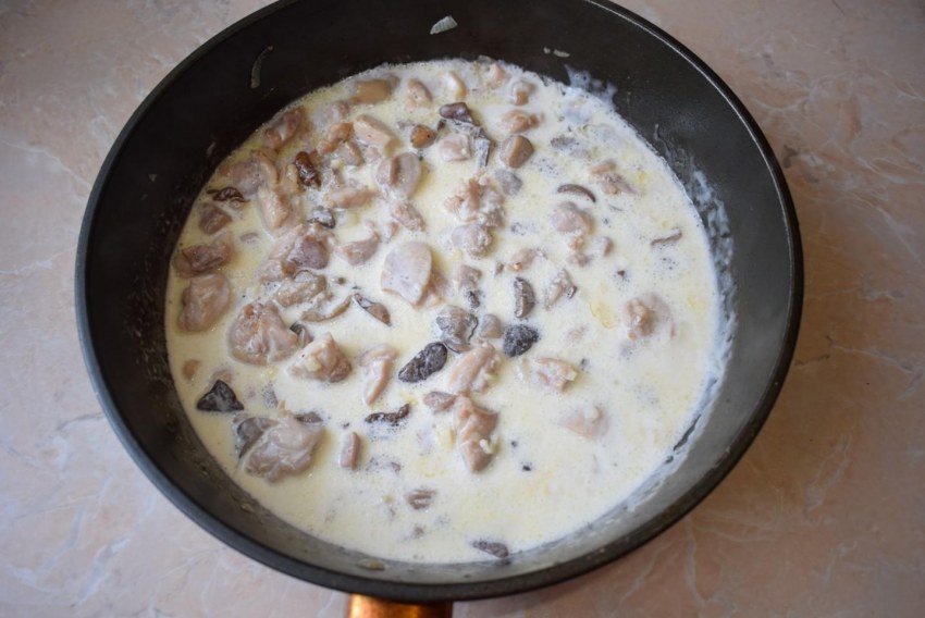 Макаронные гнезда с фаршем