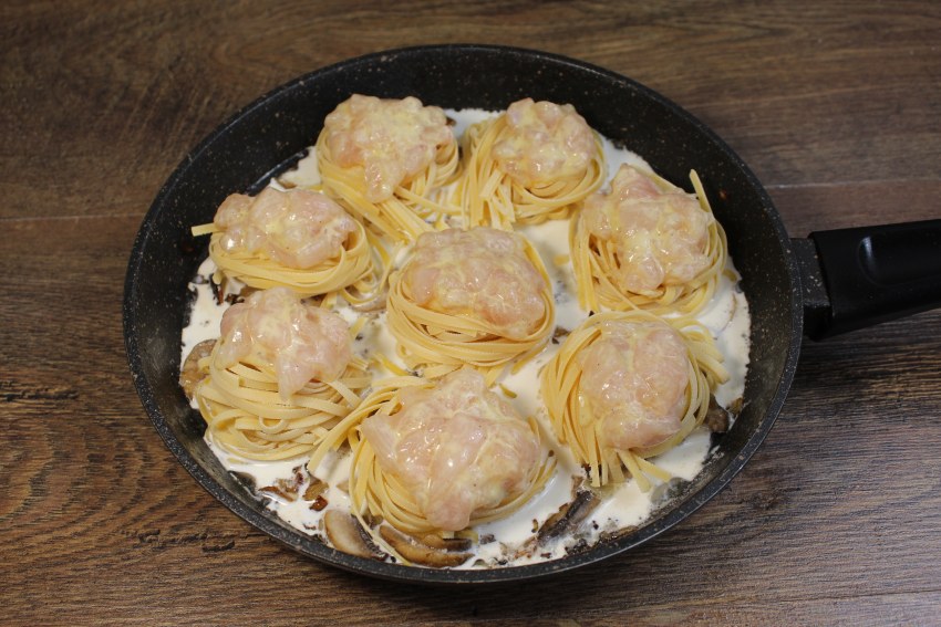 Орзо с грибами в сливочном соусе