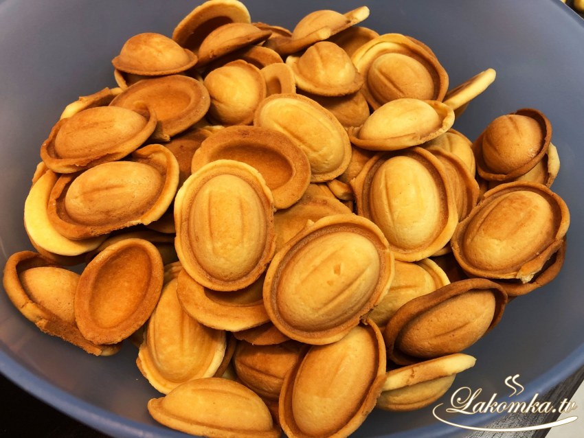 Орешки со сгущенкой шишки