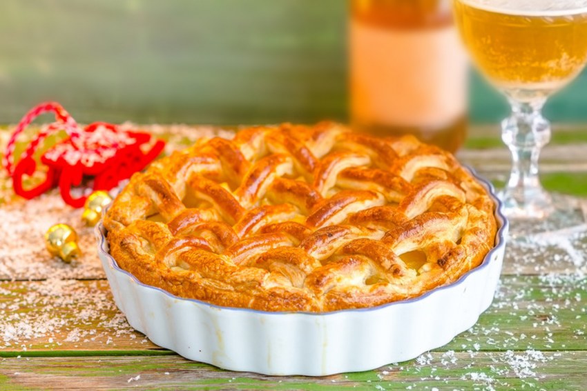 Яблочно-творожный пирог в духовке