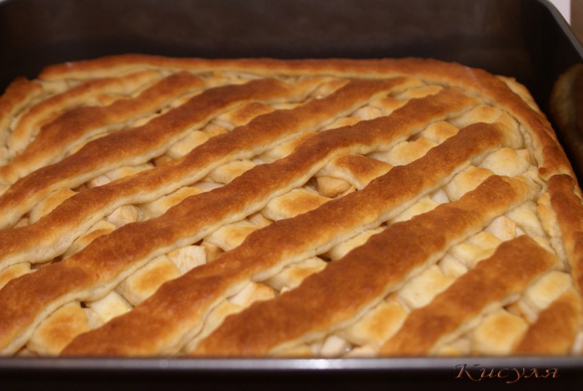 Пирог вишневый Шик