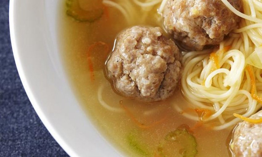 Суп с фрикадельками и лапшой