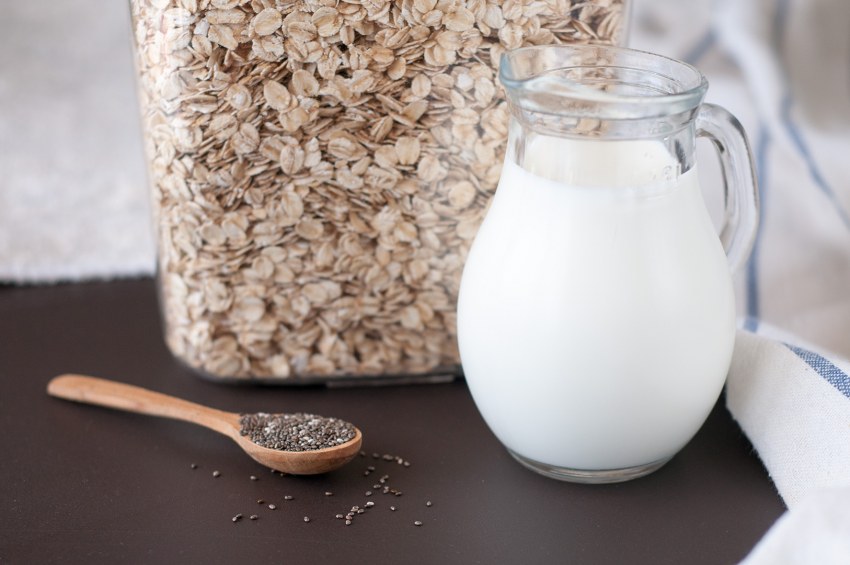 Овсянка в банке