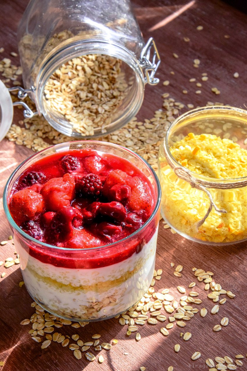 Красивые баночки с ягодами