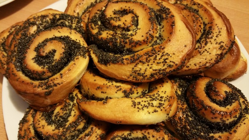 Итальянские булочки с маком