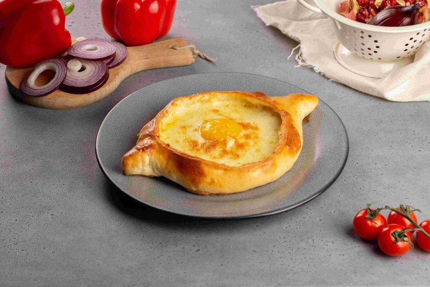 Хачапури по аджарски и по имеретински