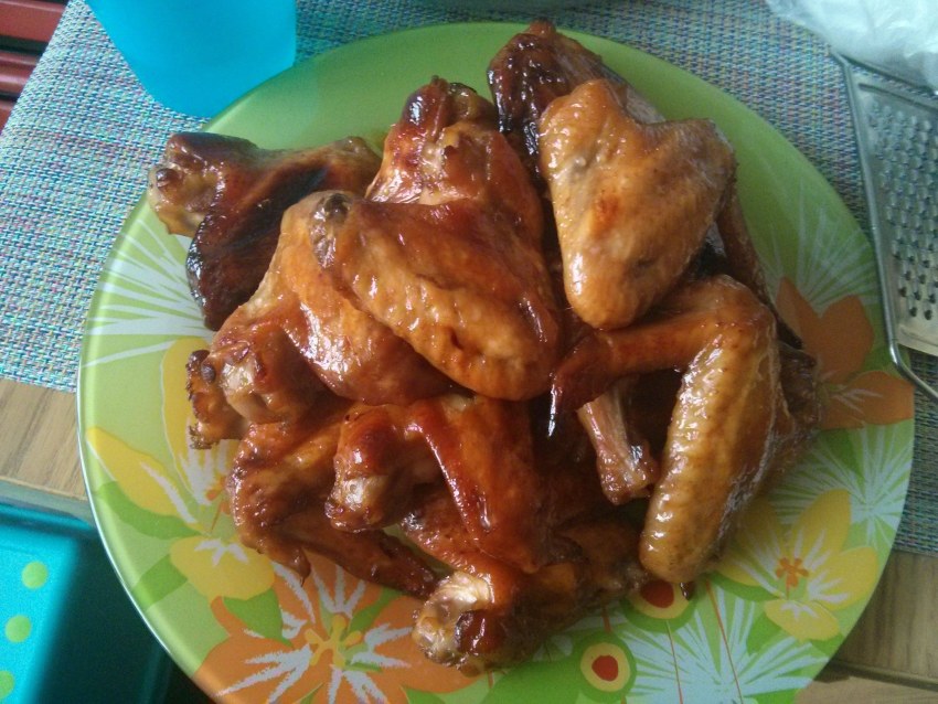 Крылышки в медово-соевом