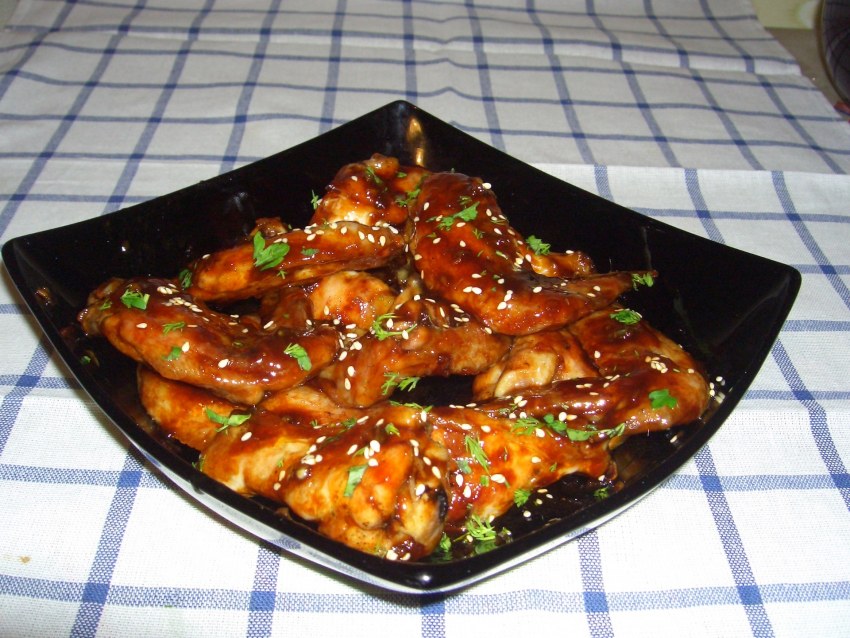 Крылышки терияки в соусе терияки