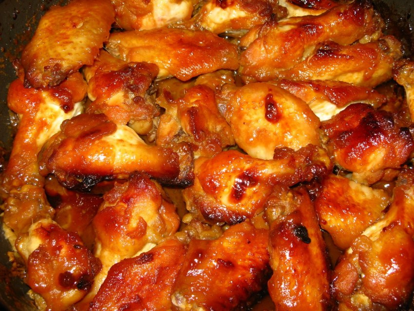 Крылышки в медово-соевом соусе