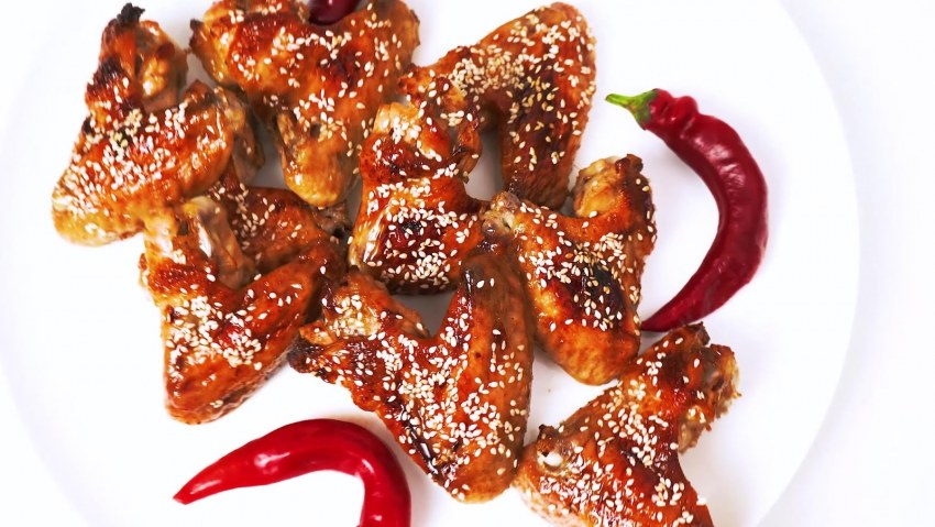 Крылышки Buffalo кунжутом