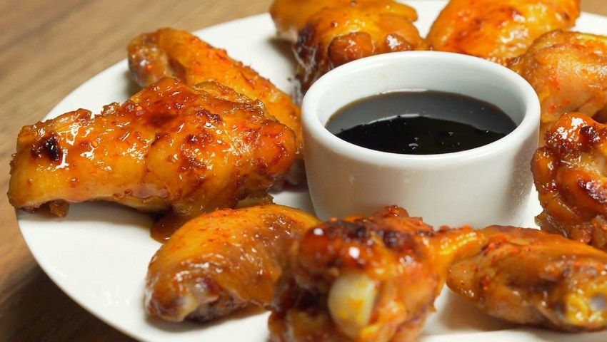 Крылышки в соусе