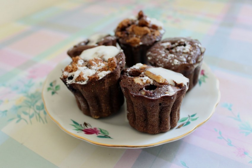 Кекс из черемуховой муки