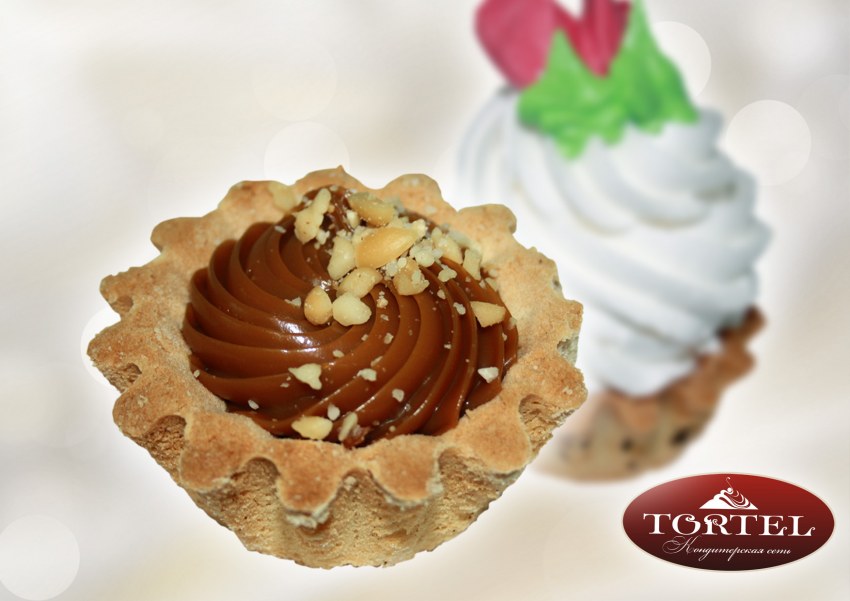 Пирожное корзинка со сгущенкой