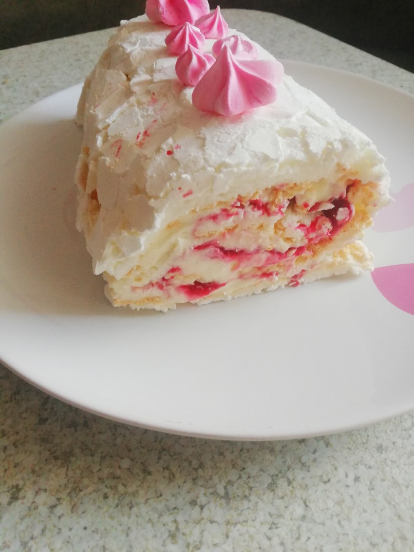 Меренговый рулет Павлова