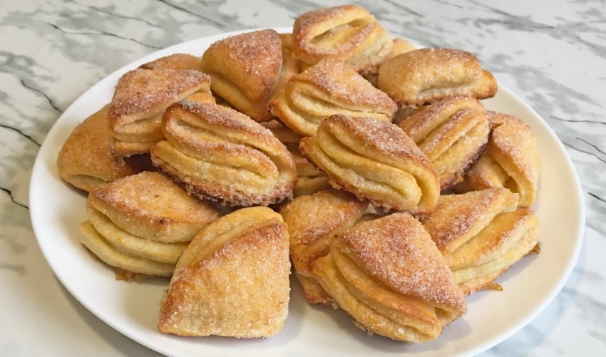 Выпечка булочки розочки