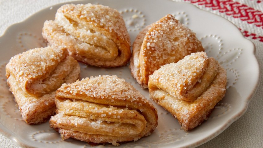 Творожное печенье гусиные лапки