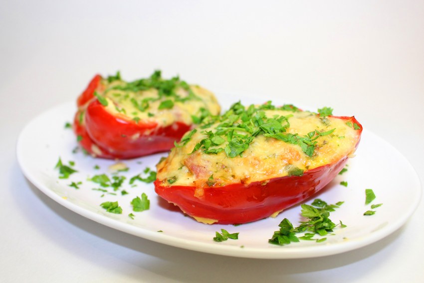 Перец фаршированный брынзой