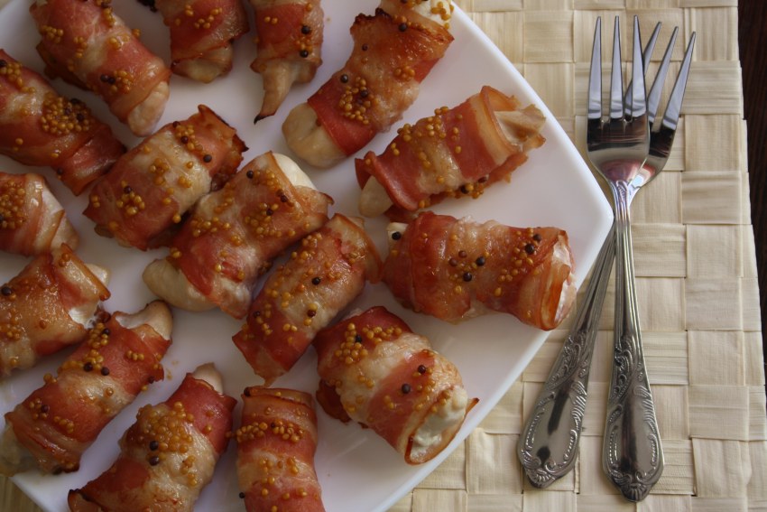 Беконовые рулетики