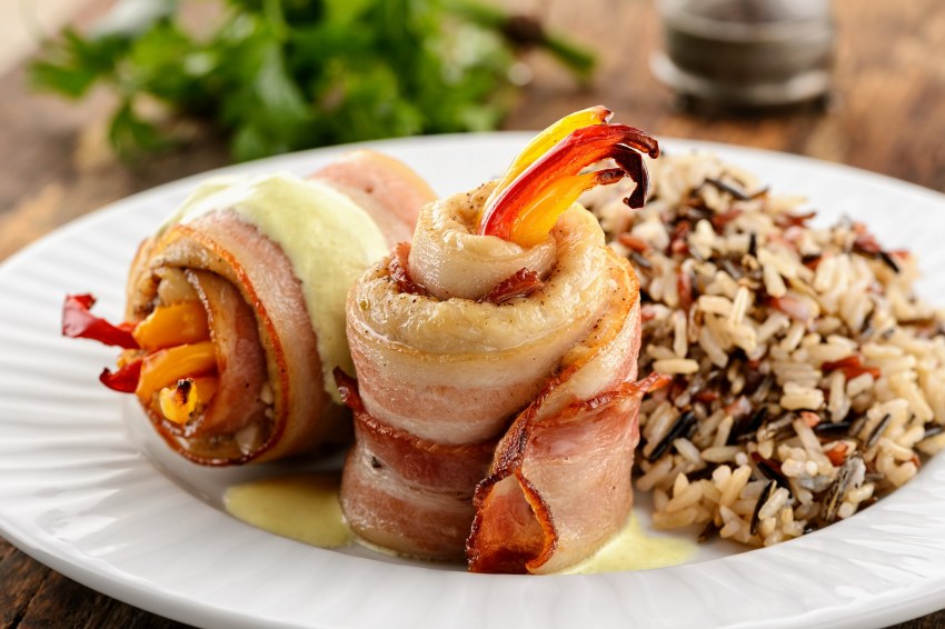 Беконовые рулетики