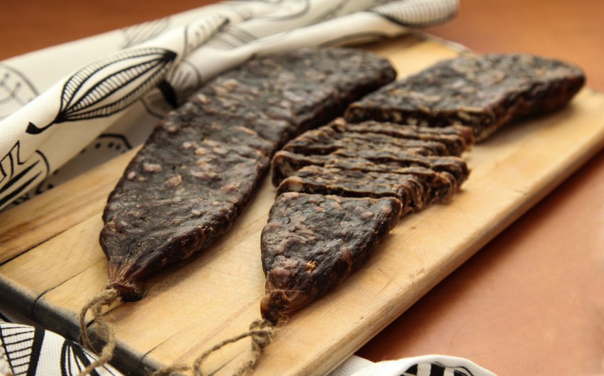 Армянская колбаса суджук