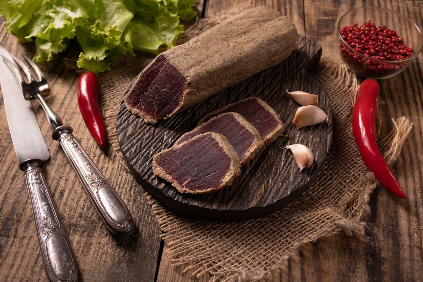 Бастурма суджук