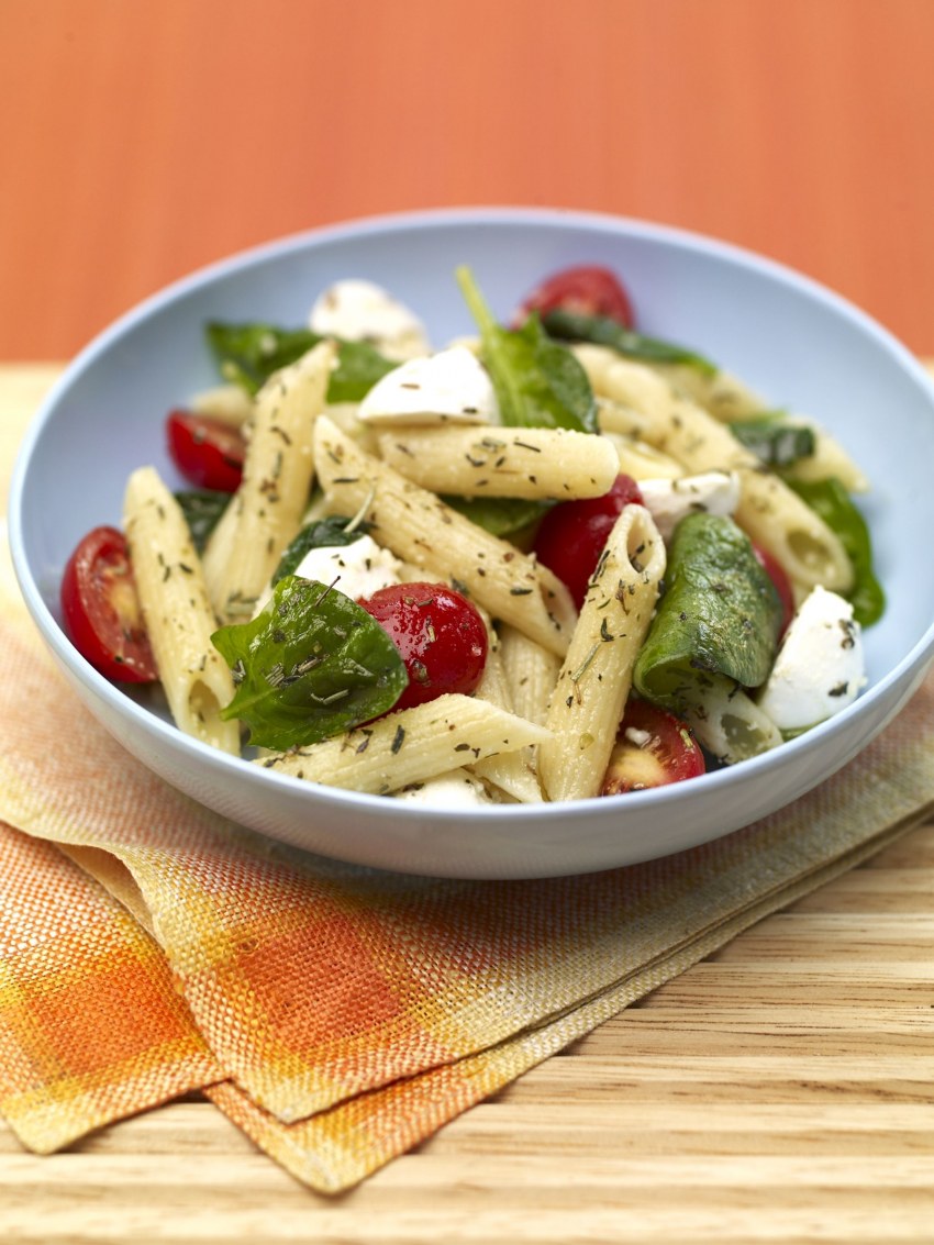 Пенне с ветчиной и грибами