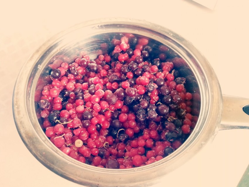 Красная смородина замороженная