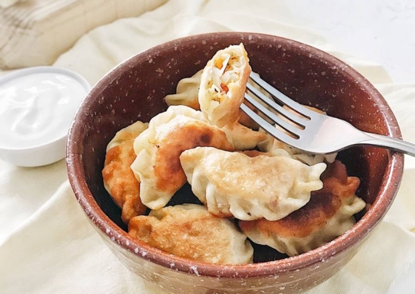 Вареники из квашеной капусты