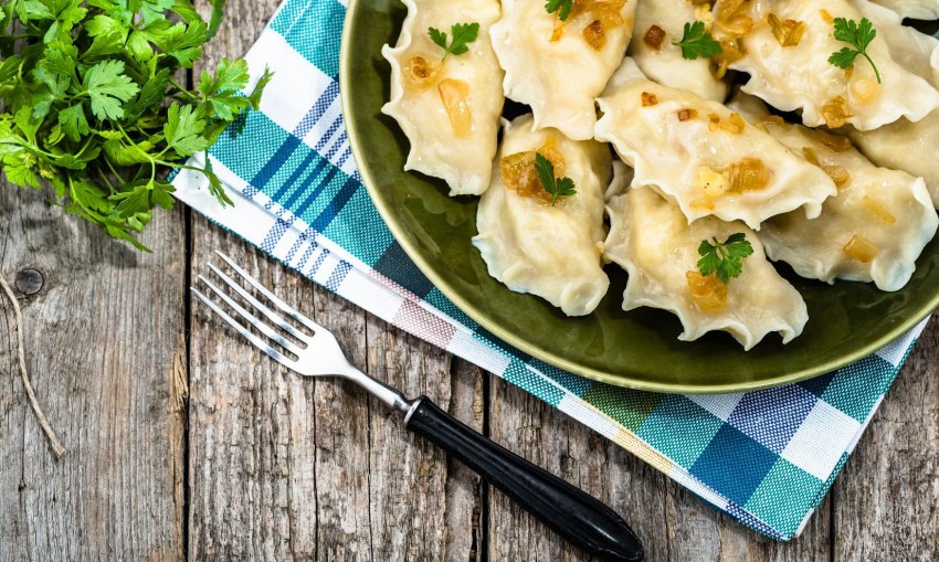 Вареники с капустой и грибами