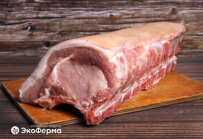 Свиная корейка на кости гриль