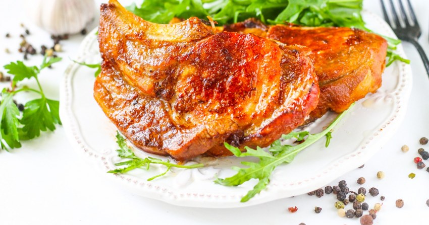 Корейка на кости зачищенная