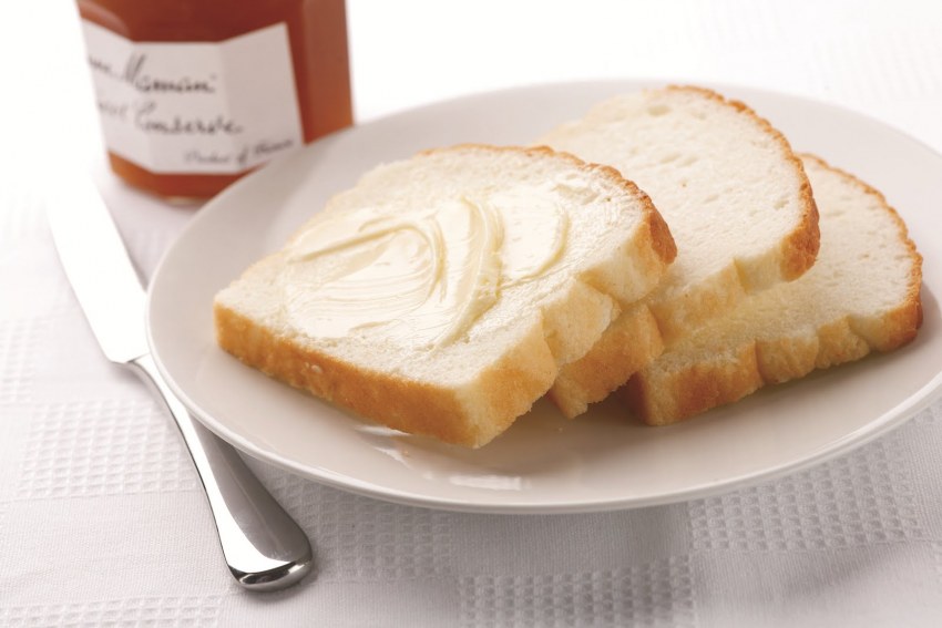 Бутерброд с маслом