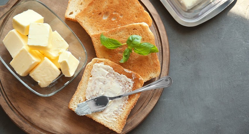 Хлеб с маслом