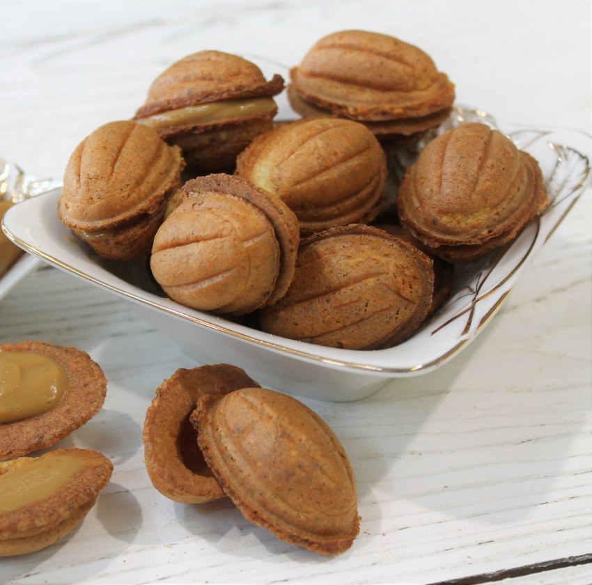 Сладость с орешками