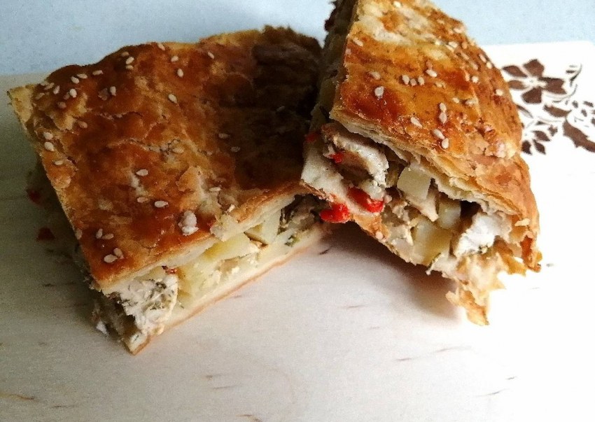 Пороги из бездрожжевого теста в духовке