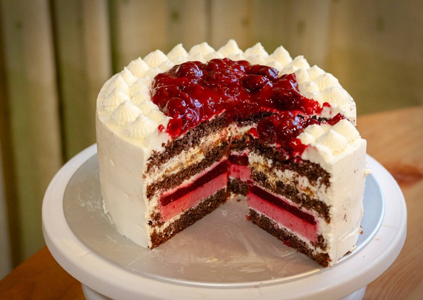 Тарт с вишней и творогом