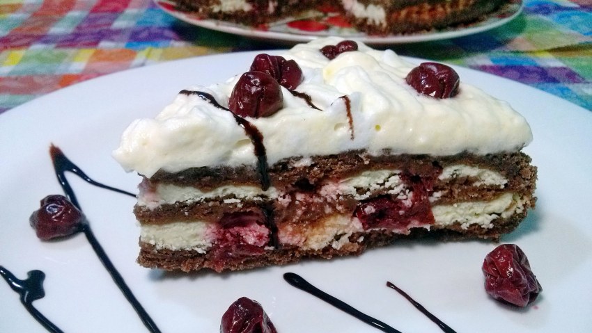 Торт с вишней и творогом