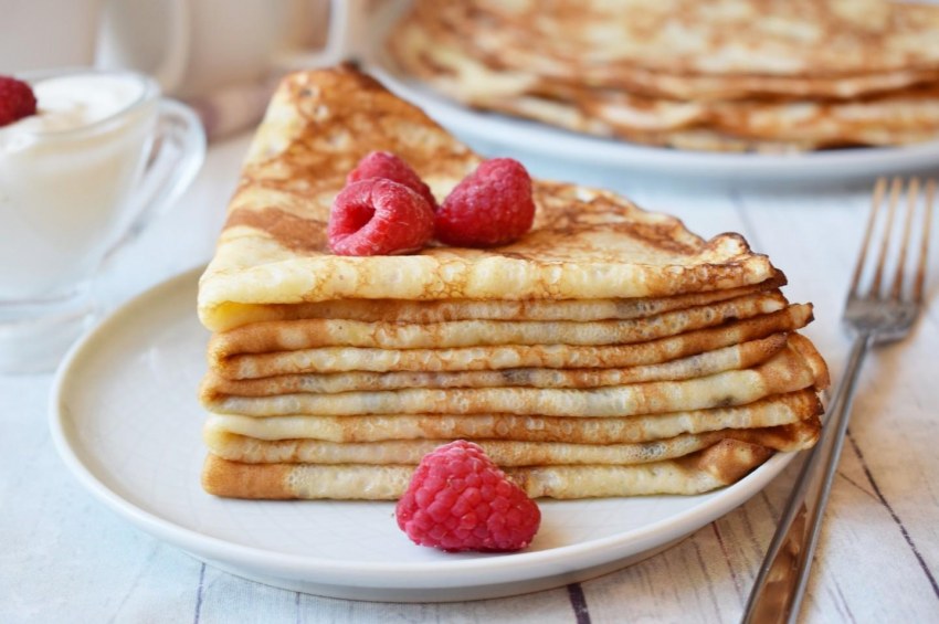 Блины на кислом молоке с дырочками