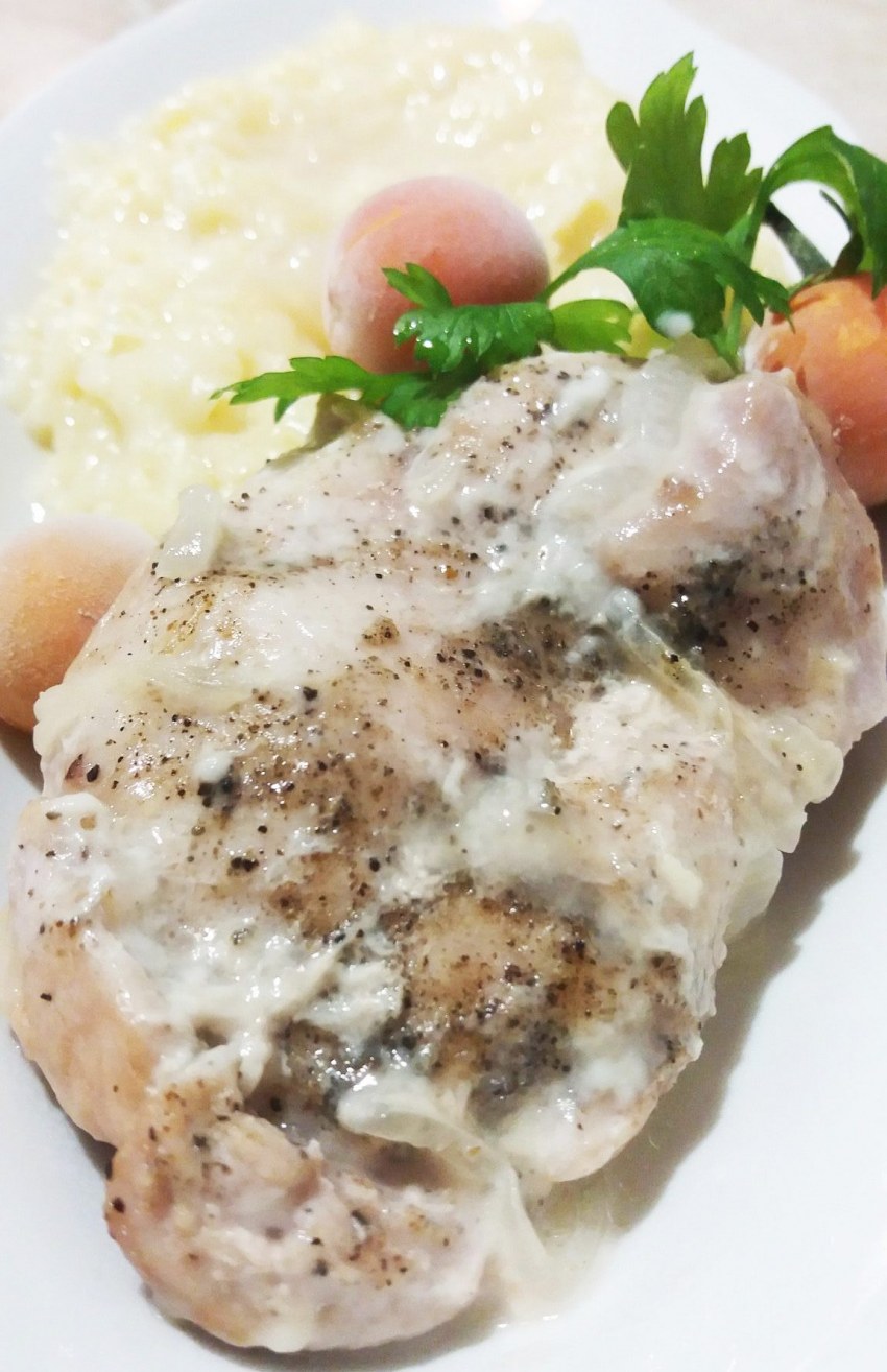 Медальоны из индейки с овощами