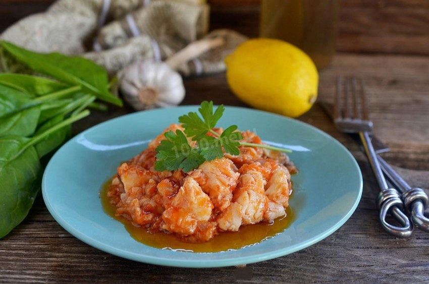 Печень говяжья тушеная с луком и морковью