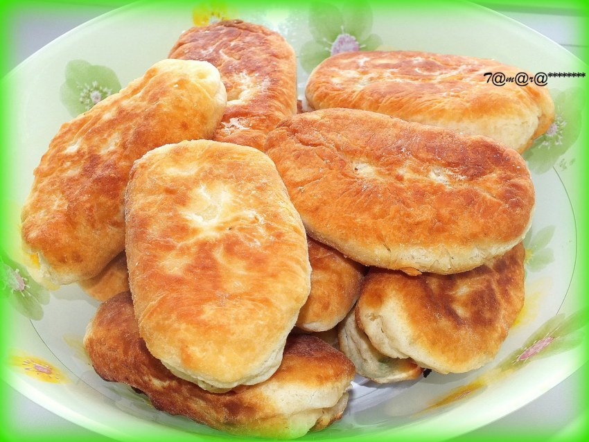 Быстрые пирожки на сковороде