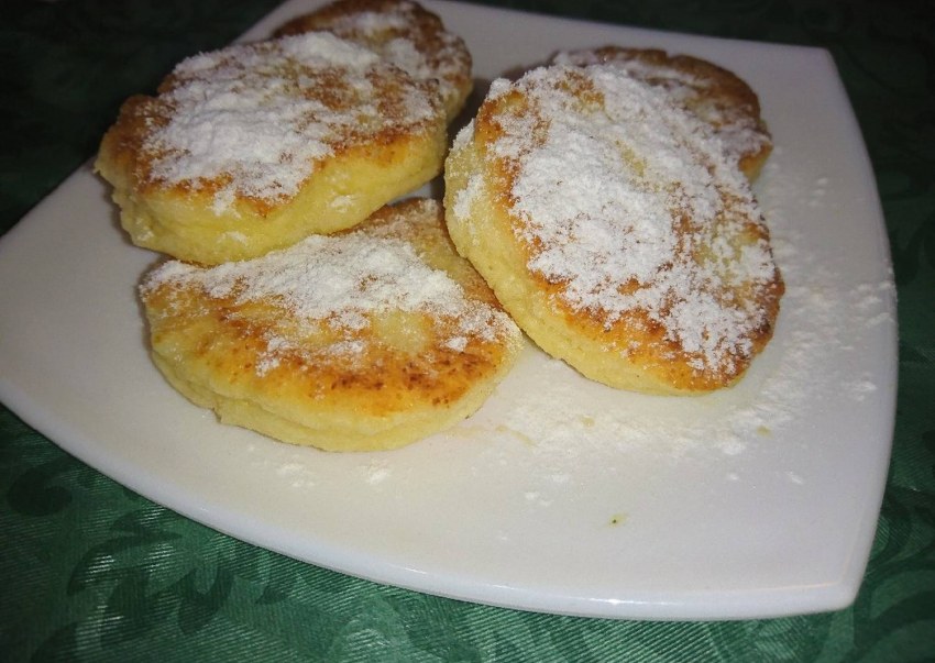 Пышные сырники из творога
