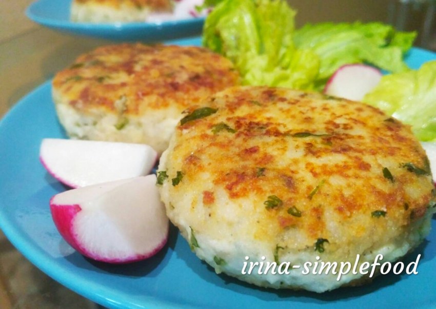 Куриные котлеты с кабачком и творогом